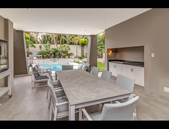 5 BEDROOM HOUSE FOR SALE IN DAINFERN VALLEY ESTATE
